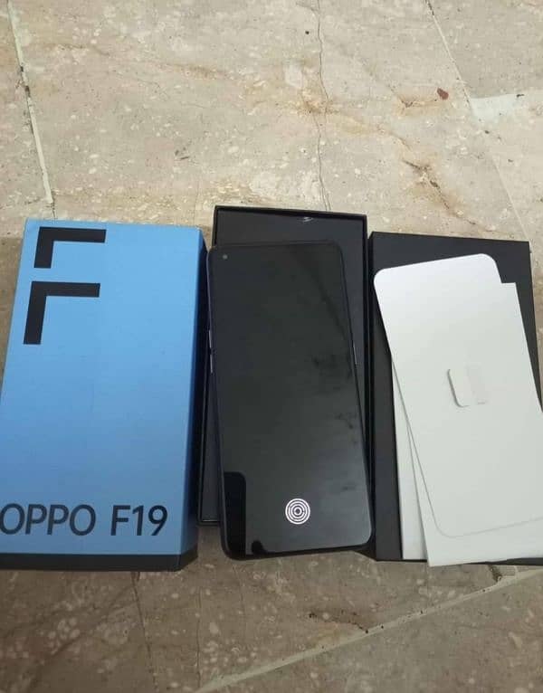 Oppo f19 Raam 6.128 complete box no any flute 10 by 10 condison. 2