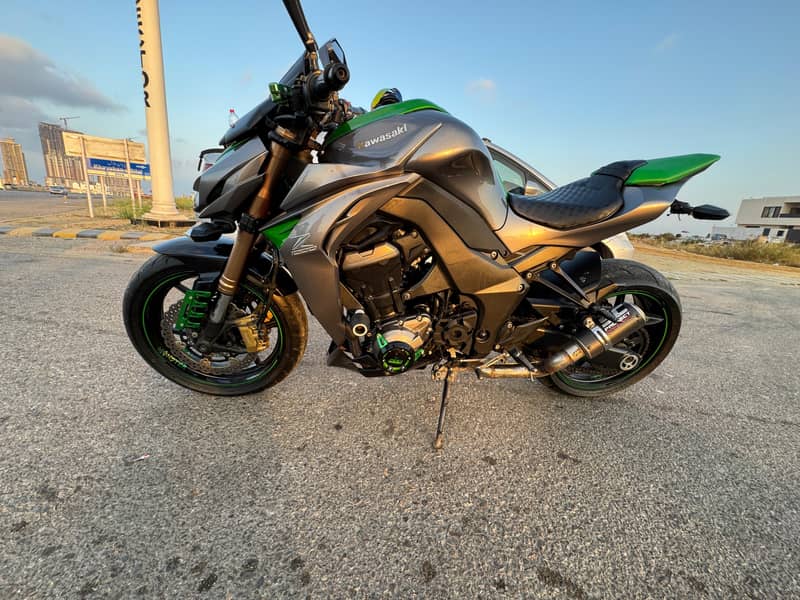 Kawasaki Z1000 | Model 2014 | Urgent Sale | Total Geniue 3