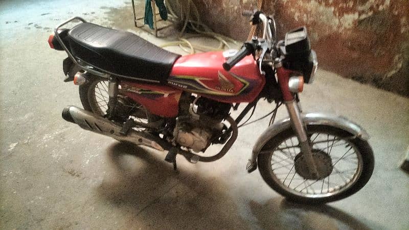 I want to sale my Honda 125 1