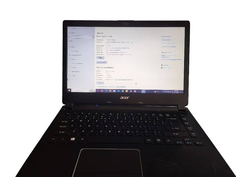 acer laptop  180gb ssd . 8gb Ram 1