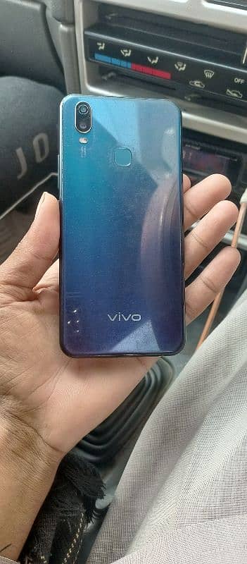 vivo y 11 6