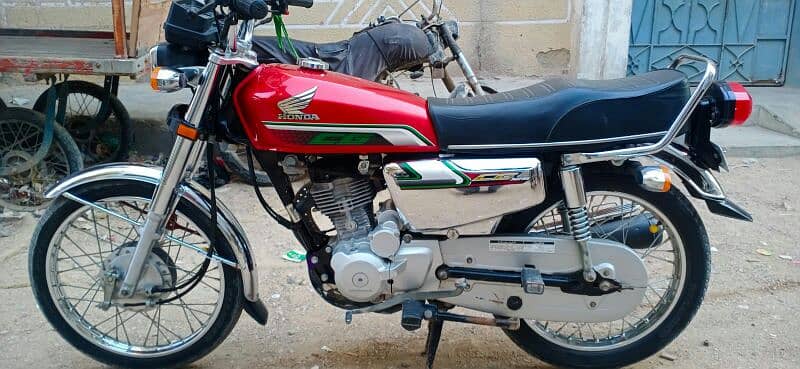 HONDA CG 125/2023 GENUINE CONDITION GENUINE ENGINE GENUINE NUMBER KAR 9