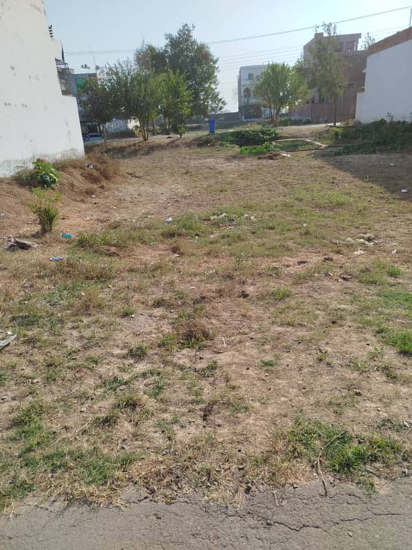 6 Marla LDA-Approved & Bank Loan Facility Prime Plot Medical Town Phase 2 Near Bahria Orchard & Fazaia Housing 2, Lahore 3