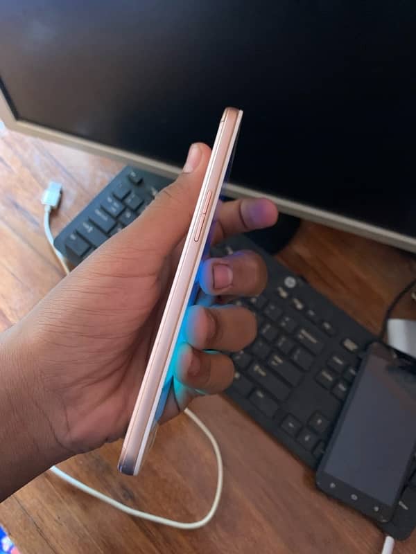 Oppo f1s with box 2