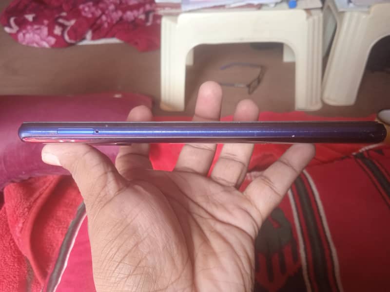 Realme C17 used one hand 1