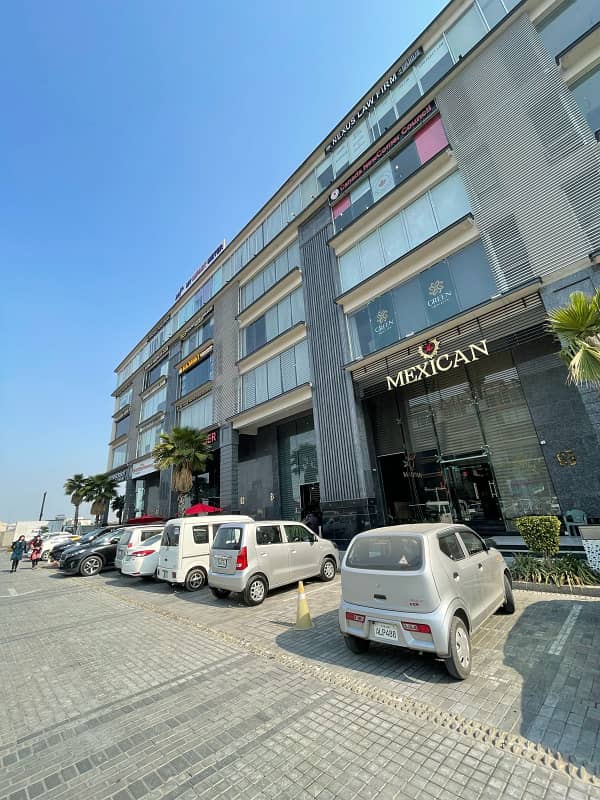 8 Marla Plaza, Facing Courtyard, 17 Lac Rental Income, READ AD. 1