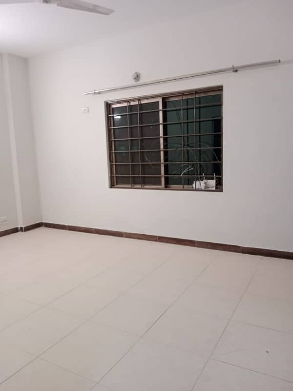 3xBed Army Apartments (2nd Floor) in Askari 11 are available for Rent 23