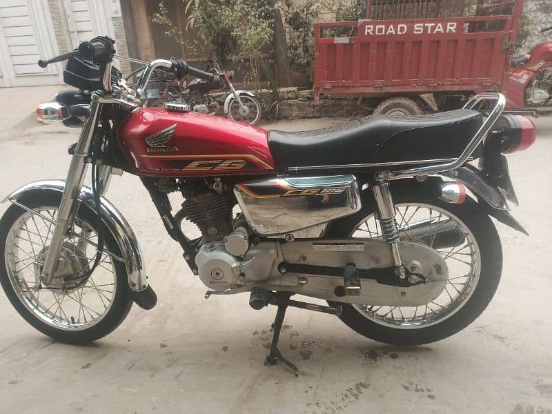 Honda 125 for sale ingen 10/10 4