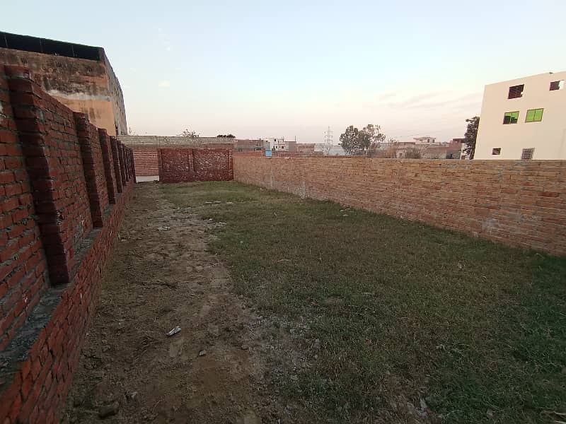 6.5 Marla Commercial plot available for sale Opposite Pak Fan University Road , City Gujrat 1