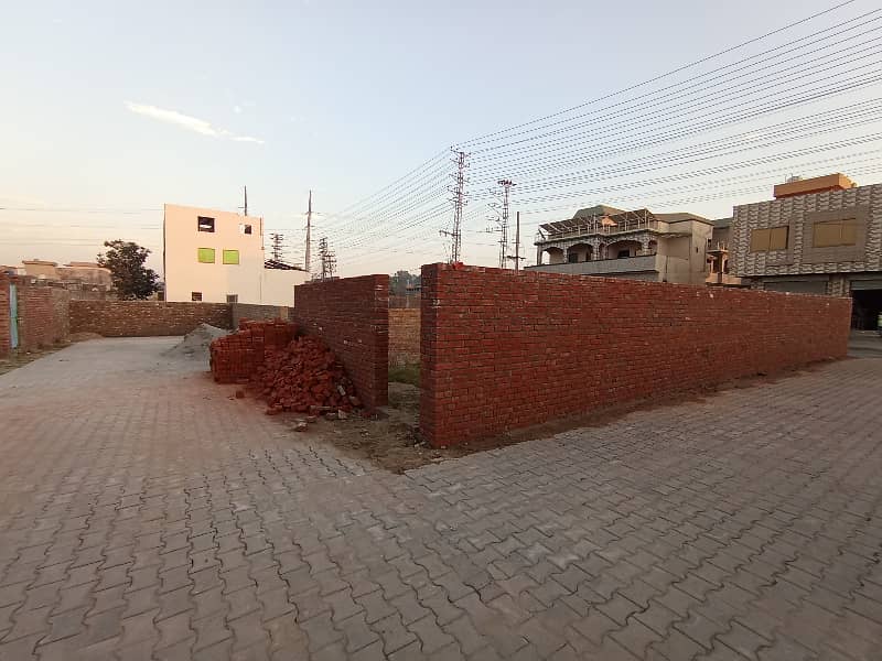 6.5 Marla Commercial plot available for sale Opposite Pak Fan University Road , City Gujrat 24