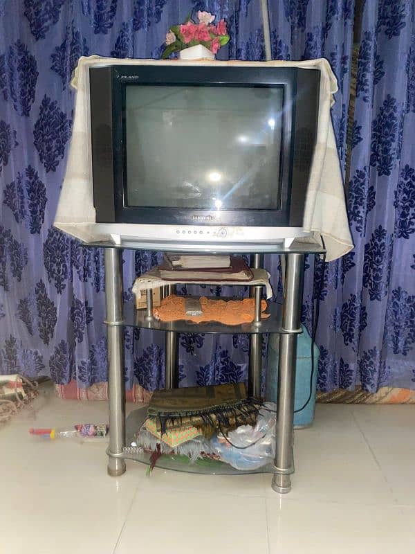 original Samsung 21 inch tv with tv trolley 3