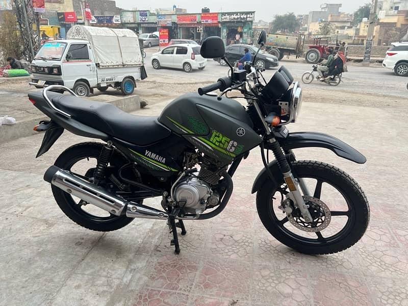 Yamaha YBRG 125 2024 1