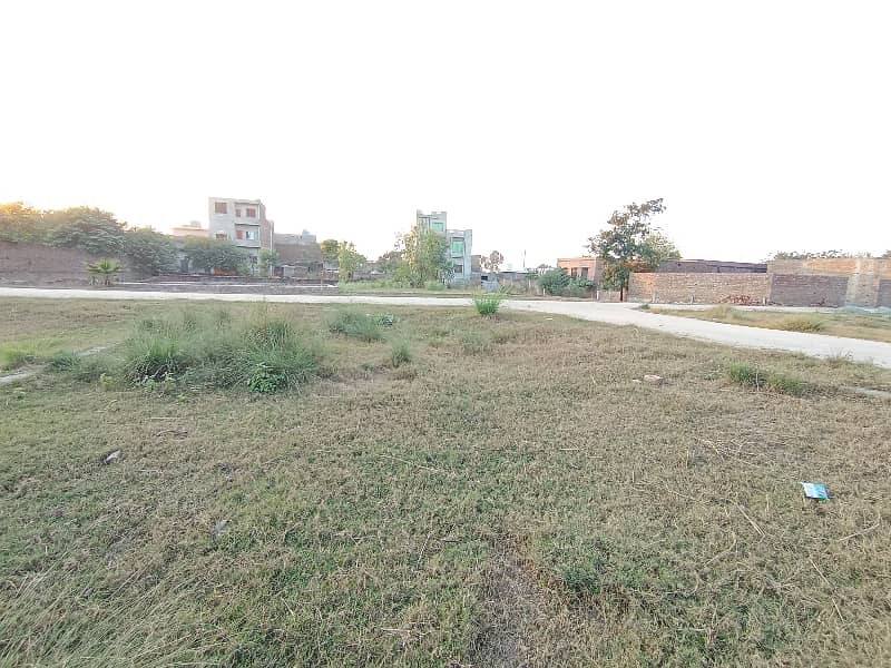 7 Marla Residential Plot Available For Sale In Shadiwal Near Main Road, City Gujrat 4