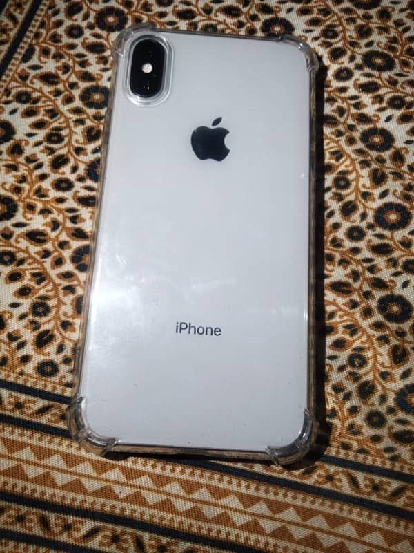 I phone x all ok pta approved  64 jb batrey 74 Face ID ok tru tone ok 1