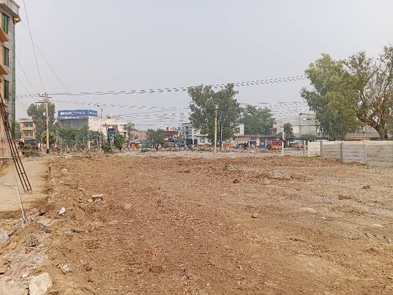 4 Kanal Commercial Plot Available for sale in Main Grand Trank Road Right Side of Anmol Marriage Hall, City Gujrat 18