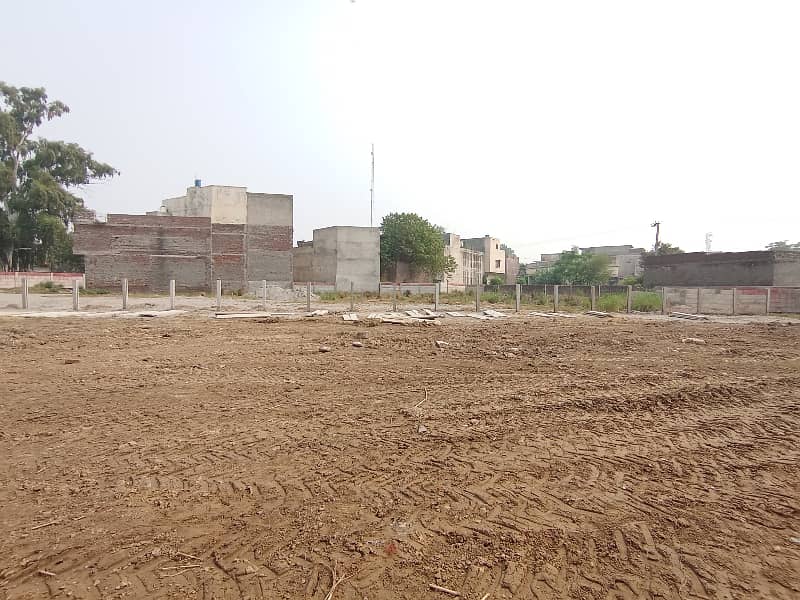 4 Kanal Commercial Plot Available for sale in Main Grand Trank Road Right Side of Anmol Marriage Hall, City Gujrat 27