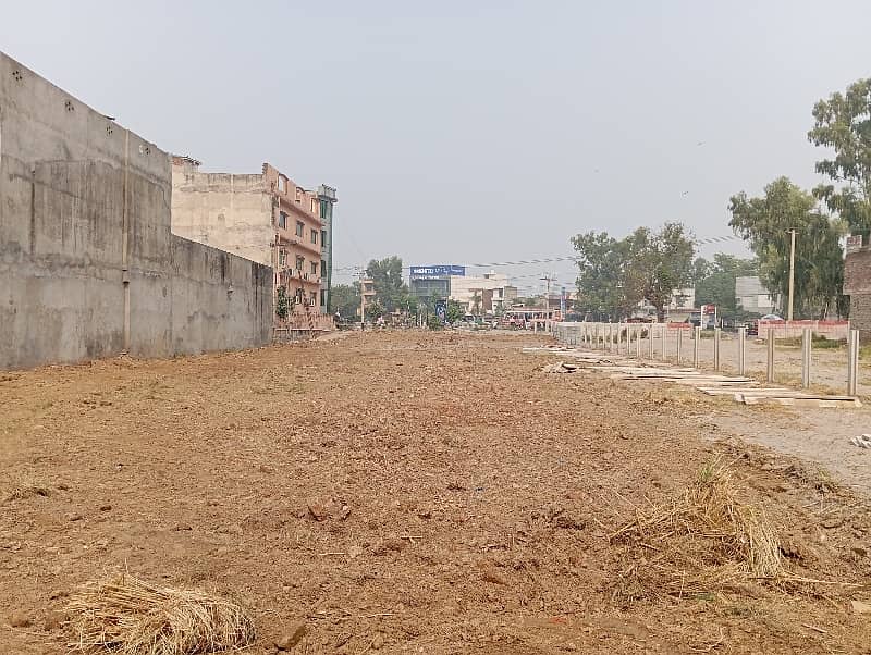 4 Kanal Commercial Plot Available for sale in Main Grand Trank Road Right Side of Anmol Marriage Hall, City Gujrat 31