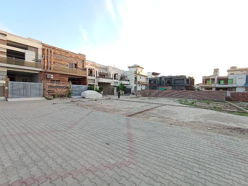 6 Marla Residential Plot Available For Sale In New Shadman Colony, City Gujrat 26