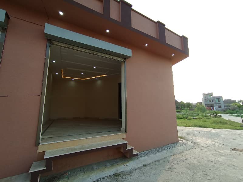 959 SFT Shop Available For Sale In Shadiwal Near Main Road, City Gujrat 0