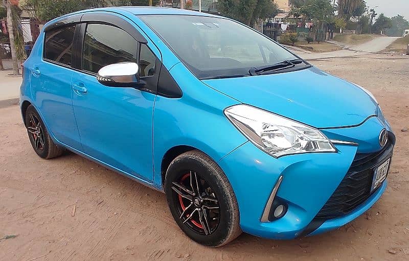 Toyota Vitz 2017 3