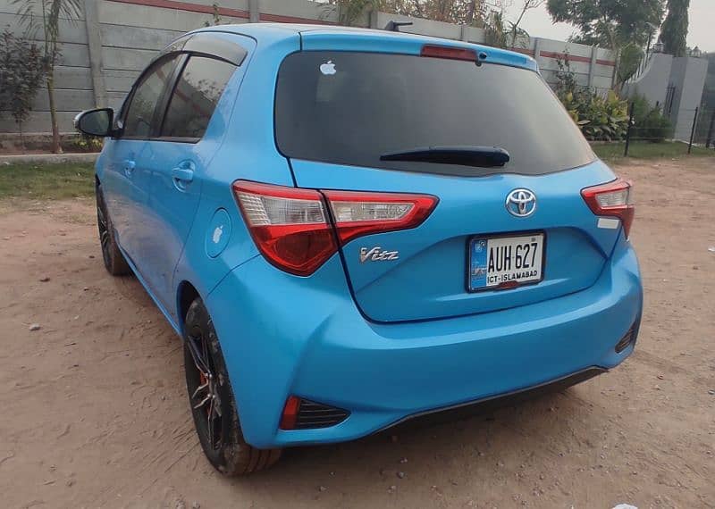 Toyota Vitz 2017 15