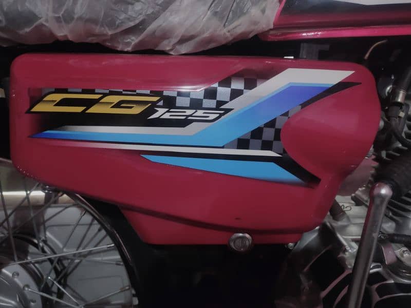 Honda 125 red  full tapping Open later Whatsapp 0348=1453699 5