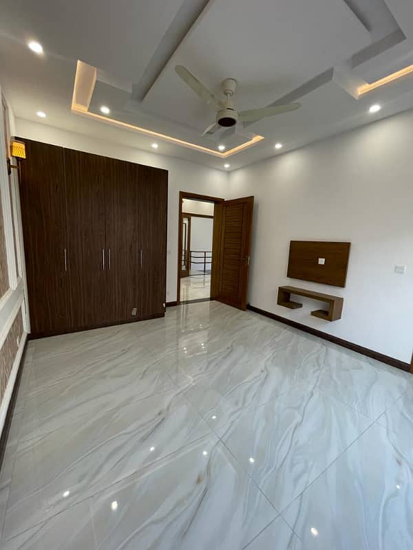 1 Kanal Upper Portion For Rent In State Life Society 8