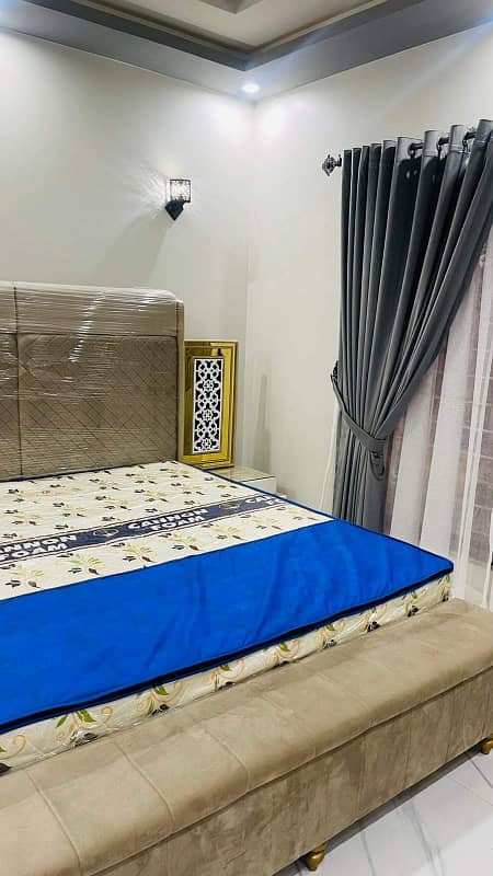 Furnish villa for rent in bahria town karachi. 10