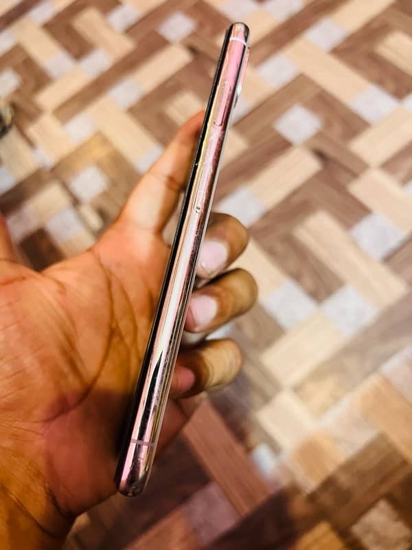 Iphone x 64Gb PTA approved 1