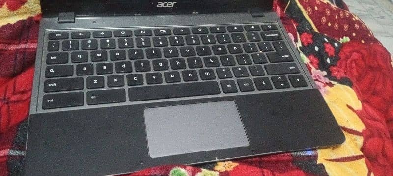 Acer Chrome book for sale C720               WhatsApp No 03125604461 1