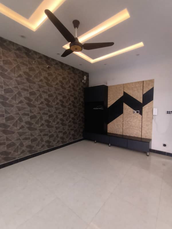 10 Marla upper portion For Rent in Jubilee Town 13