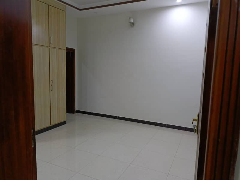 Tile Floor UPPER Portion for Rent, 3 Bedroom Beautiful House for Rent in Soan Garden Block H Near To Highway 1