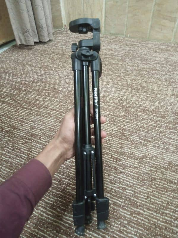 Neepho tripod 6