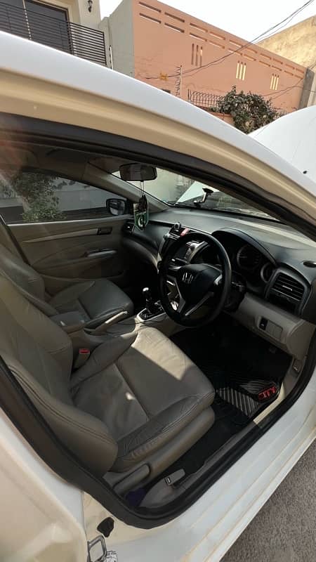 Honda City Aspire 2015 13