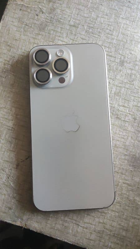 iPhone 15 pro max 256gb 0