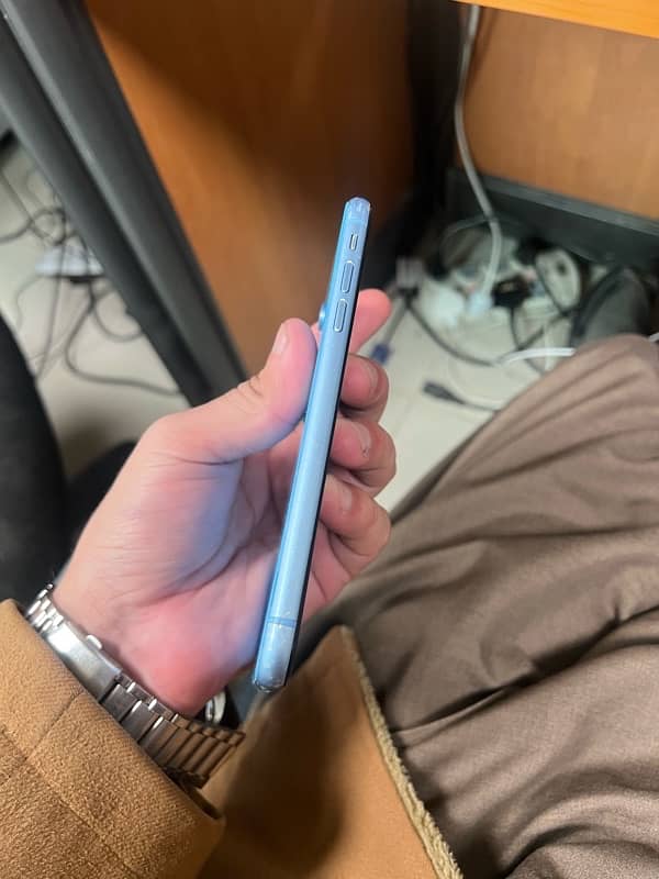 iphone xr 64gb non pta 5