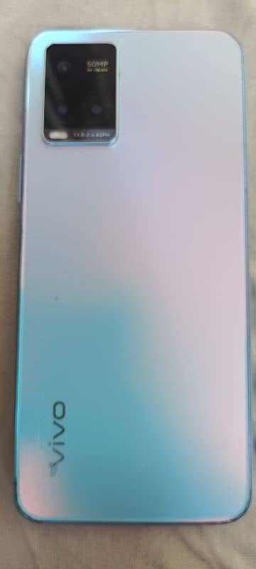 vivo y33s good candetion 9/10 argent sale  with box charjar 1