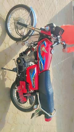 Good condition Honda 125//24 Model