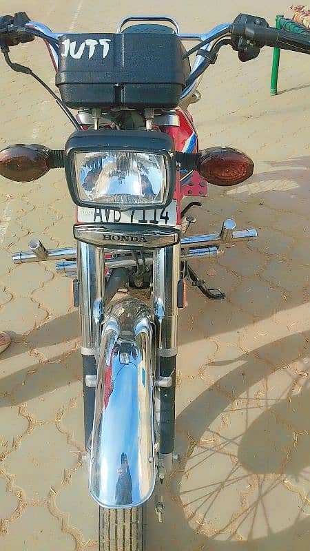 Good condition Honda 125//24 Model 2