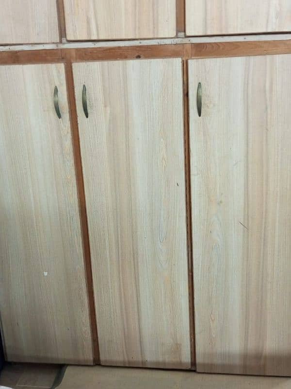 3 piece cabinet 1