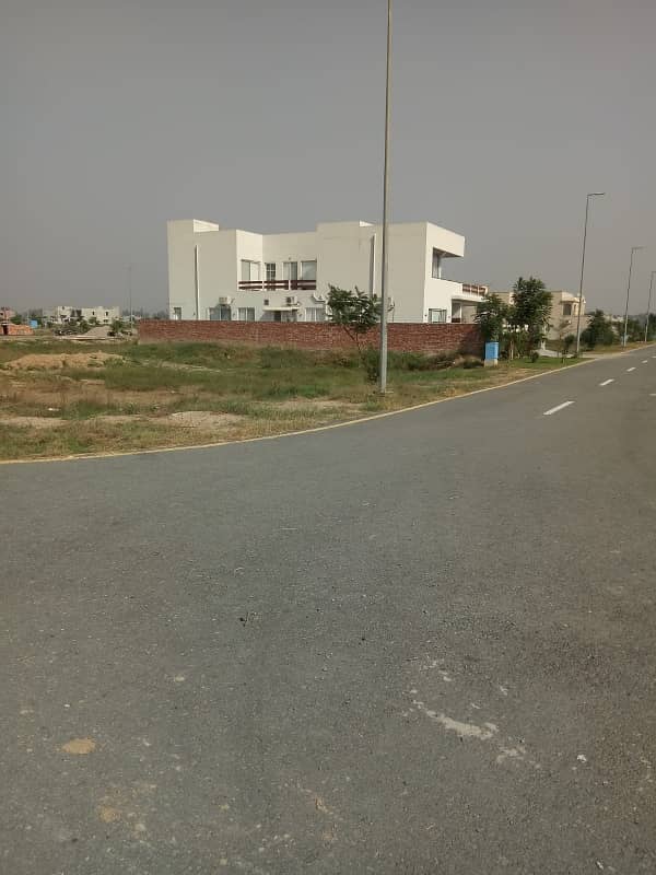 22 MARLA CORNER PLOT IN DHA PHASE 7 BLOCK U ON 70 FEET ROAD 0