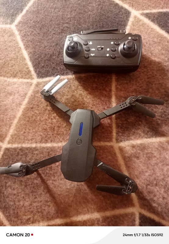 kids drones E88 pro 1