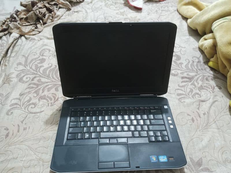 Dell laptop cor i7 3rd generation 6