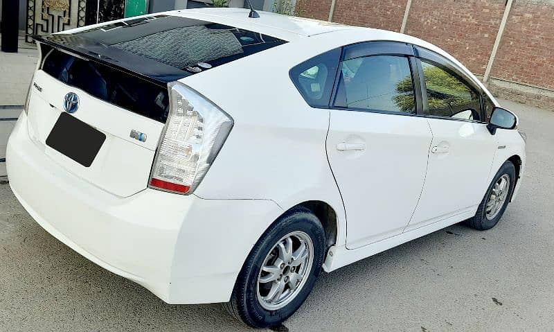 Toyota Prius 2010 6