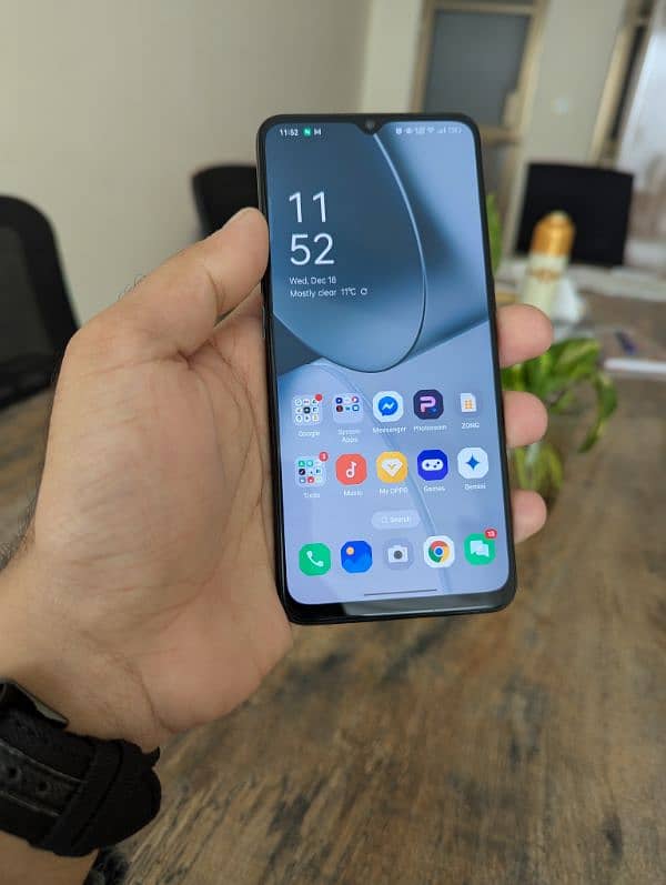 OPPO Reno 3 with box charger 2