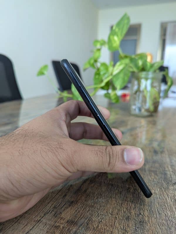 OPPO Reno 3 with box charger 12