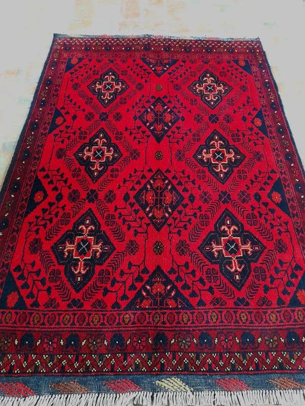 red rug for table or beautiful decorations 1