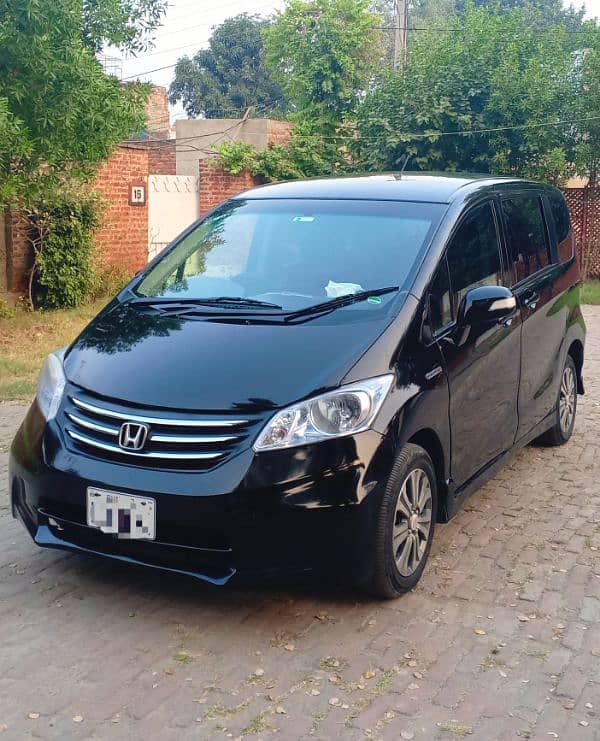 Honda Freed Hybrid 12-18 3