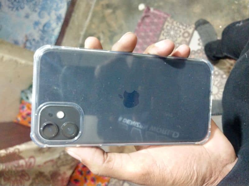 iphone 11 black colour 10/10 condition 0