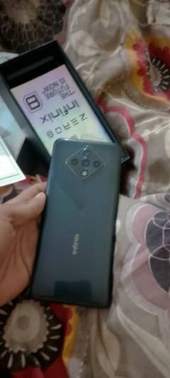 Infinix Zero 8